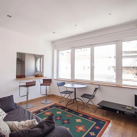House Number 7