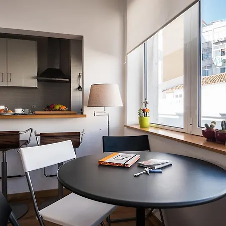 Apartman House Number 7 *