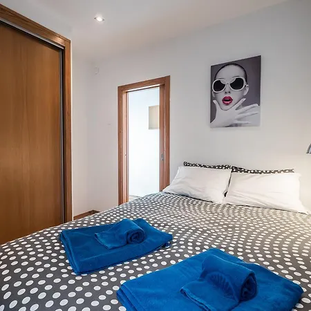 House Number 7 *