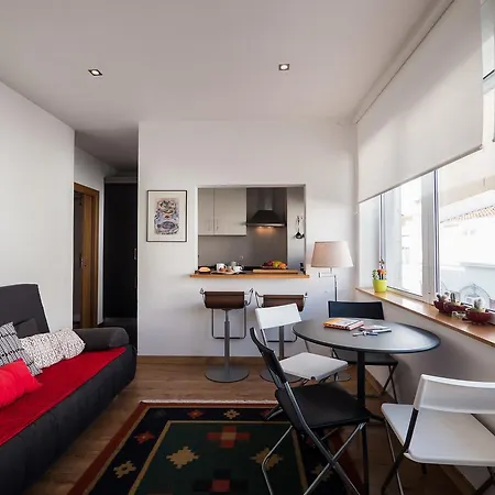 House Number 7 Apartman *